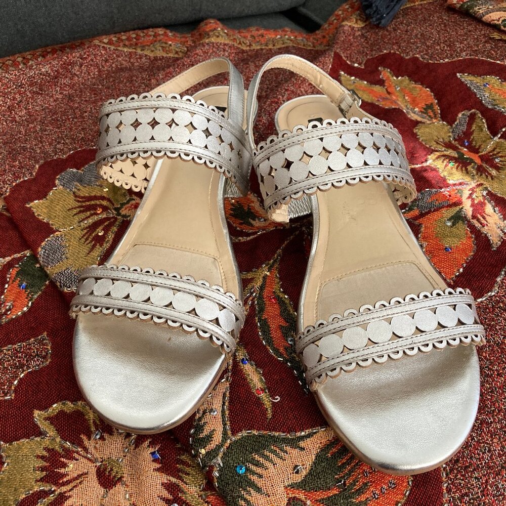 Alex Marie Silver Wedge Sandal 9.5M - Picture 2 of 11